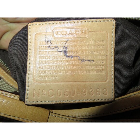 Coach 2005 Y2K Signature Khaki Canvas & Vachetta Leather East West Demi Baguette - Picture 7 of 14